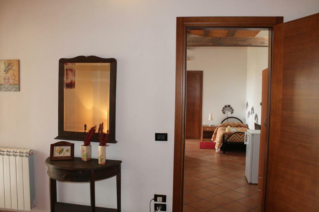 Il Gelso Nero Bed and Breakfast Vittoria Esterno foto